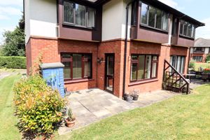 Rear Aspect- click for photo gallery